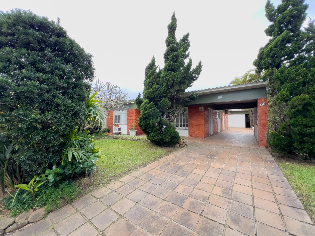 Casa 4 dormitórios para venda, Centro  em Xangri-lá | Ref.: 1517