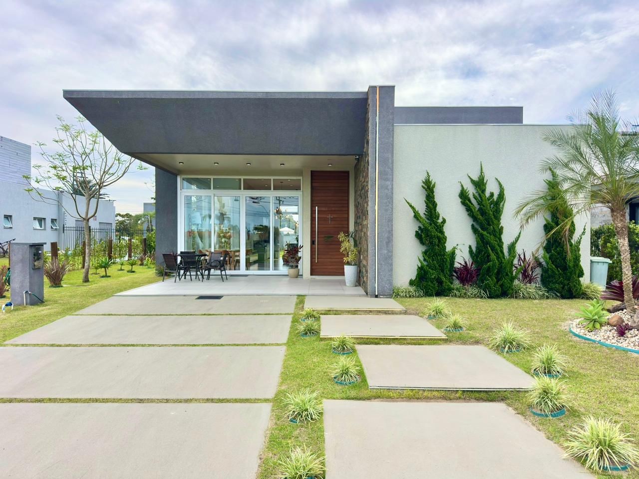 Casa em Condomínio 3 dormitórios para venda, / em Capão da Canoa | Ref.: 1636