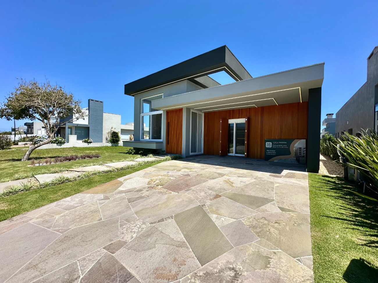 Casa em Condomínio 4 dormitórios para venda, / em Capão da Canoa | Ref.: 1672