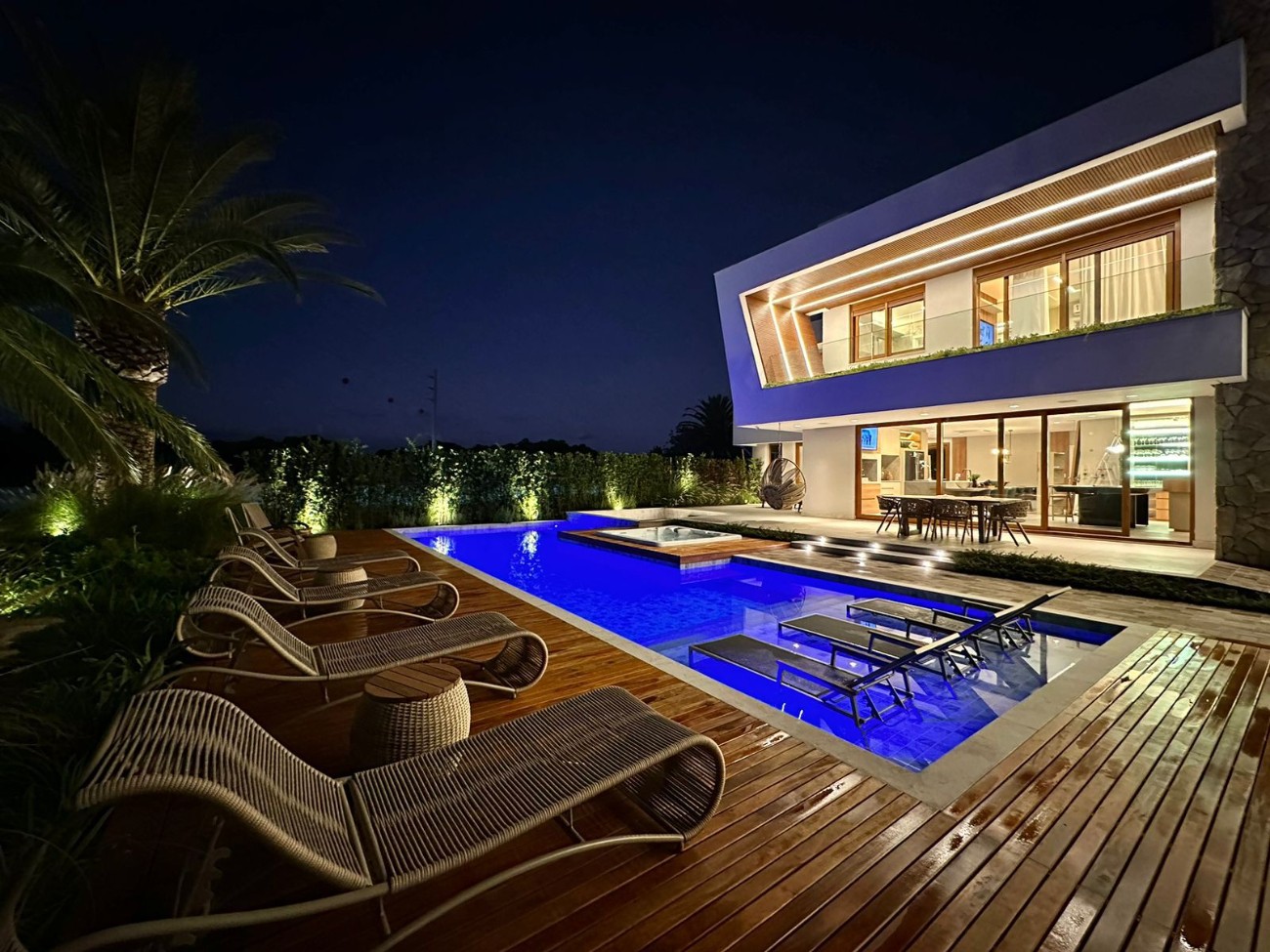 Sobrado 6 dormitórios para venda, Estrada do Mar  em Capão da Canoa | Ref.: 1708