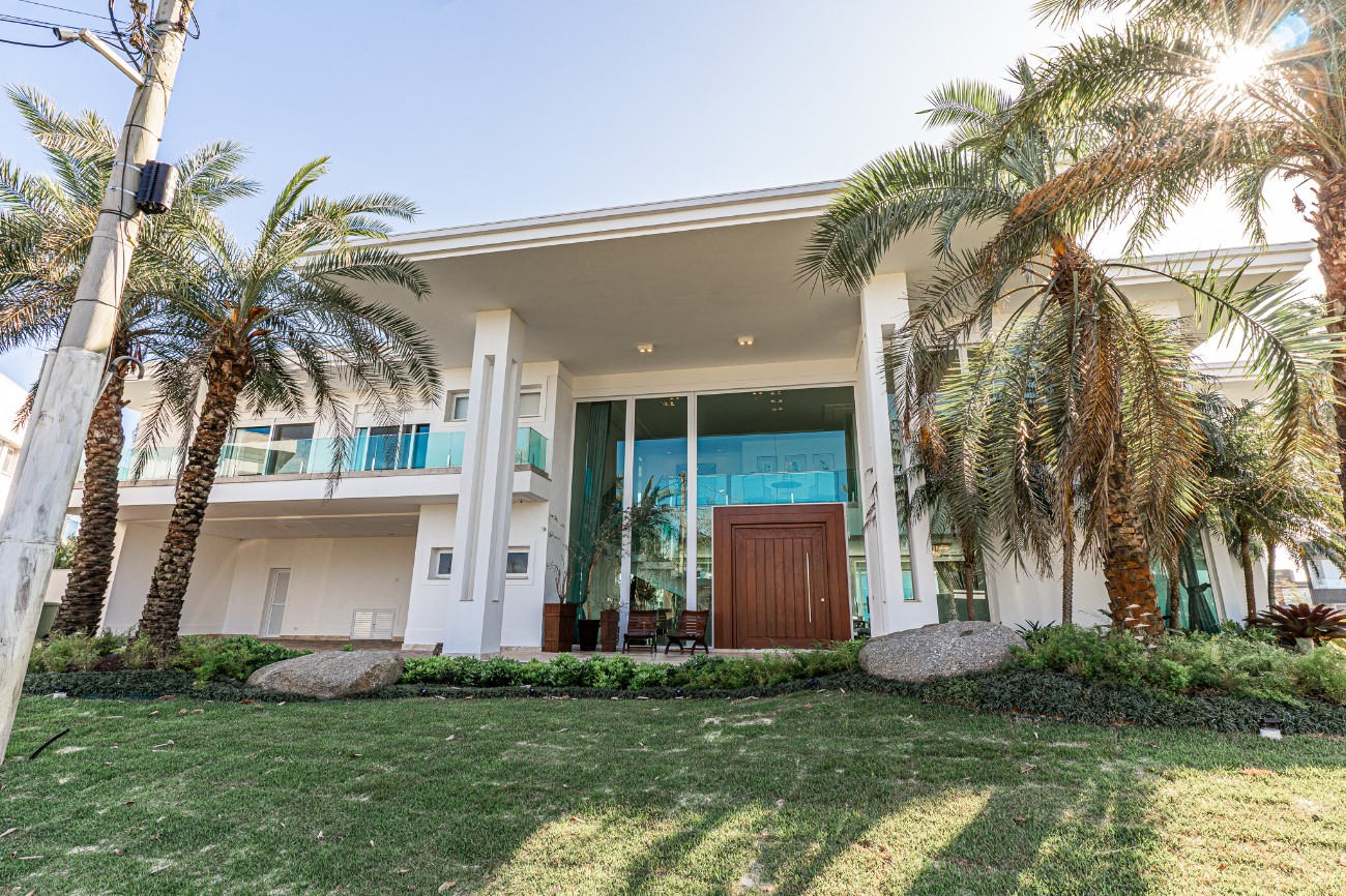 Casa em Condomínio 8 dormitórios para venda, Centro  em Xangri-lá | Ref.: 1885