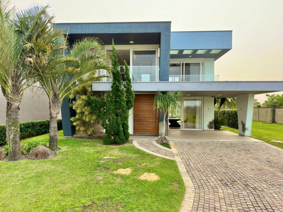 Casa em Condomínio 4 dormitórios para venda, / em Capão da Canoa | Ref.: 2056