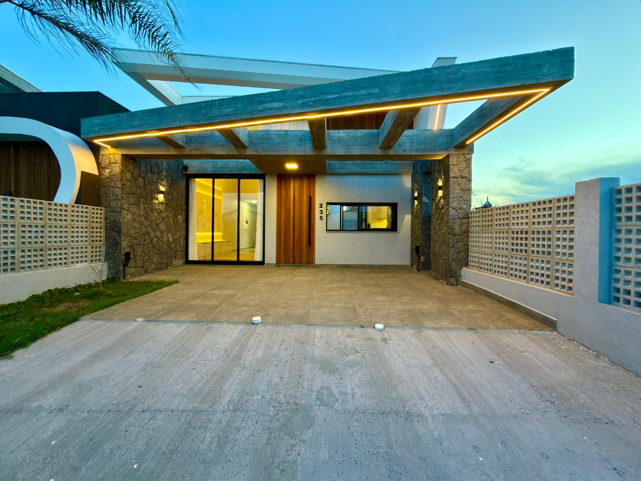 Casa 3 dormitórios para venda, Jardim Beira Mar  em Capão da Canoa | Ref.: 2634