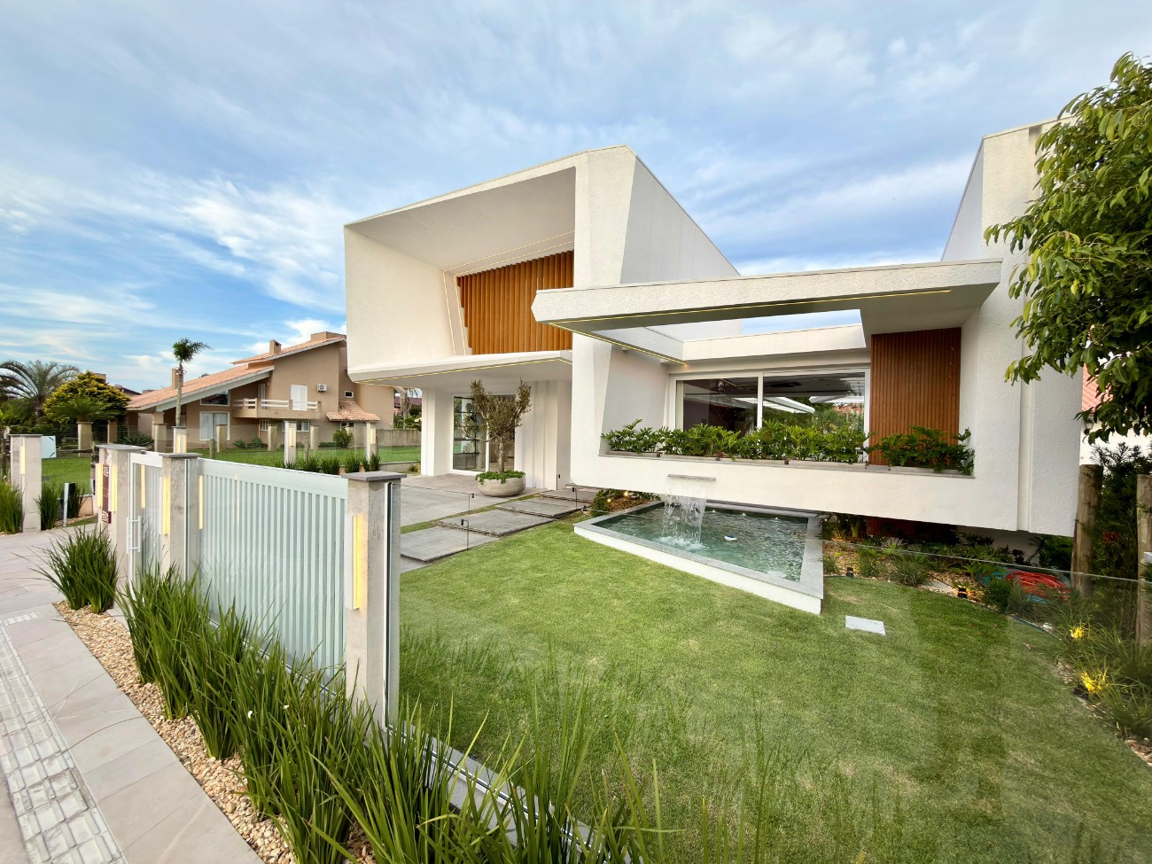 Casa 4 dormitórios para venda, Atlântida  em Xangri-lá | Ref.: 2681