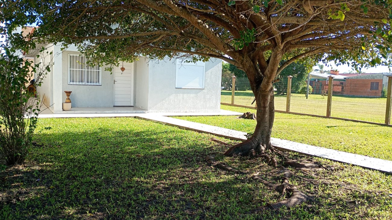 Casa 3 dormitórios para venda, Centro  em Xangri-lá | Ref.: 3711