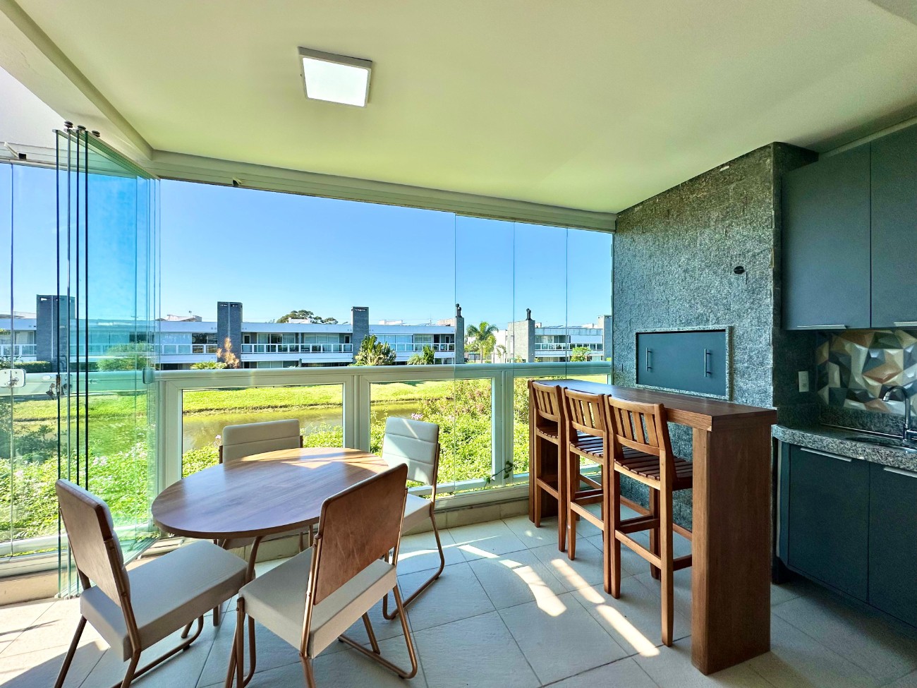 Apartamento 4 dormitórios para venda, Atlântida  em Xangri-lá | Ref.: 573